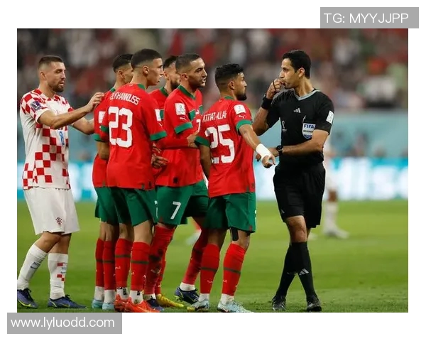 一米九以上身高的足球巨星们 如何在绿茵场上展现超凡优势 一米九以上身高的足球巨星们 如何在绿茵场上展现超凡优势