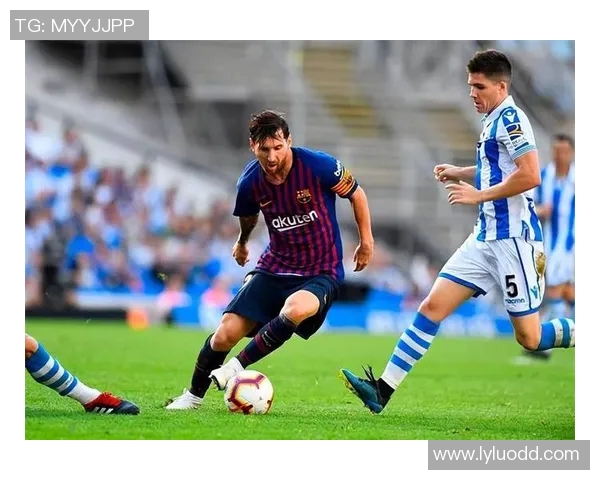 第一次踏入球星足球包间的兴奋与挑战 体验一场与明星球员的亲密接触 第一次踏入球星足球包间的兴奋与挑战 体验一场与明星球员的亲密接触